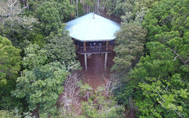 Mt Quincan Crater Retreat