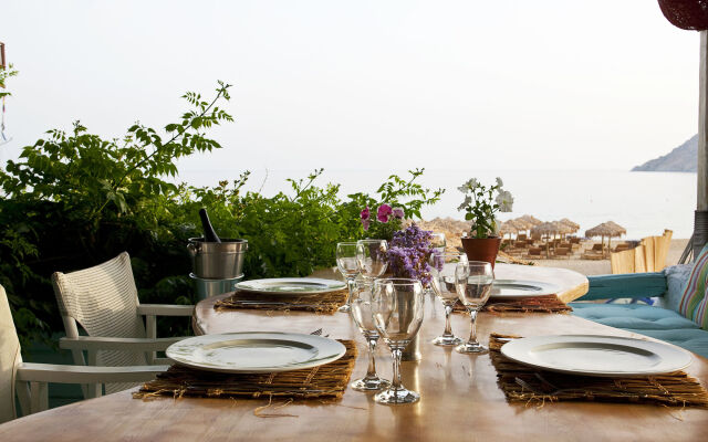 Arte & Mare Elia Luxury Suites & Idolio Vllas