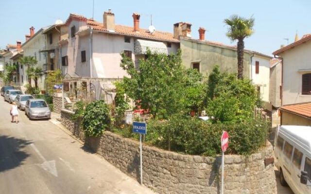 Guesthouse Kuća na šterne