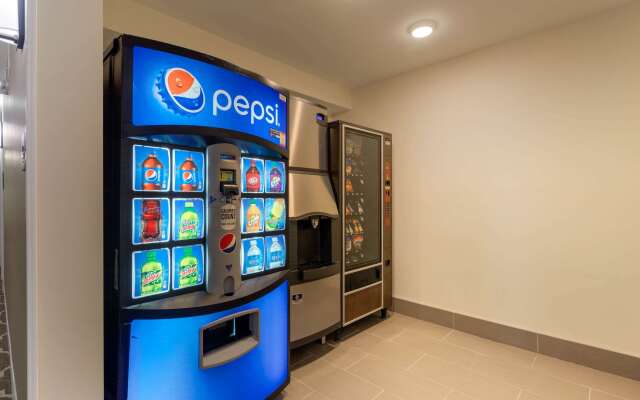 Comfort Inn & Suites Macon West