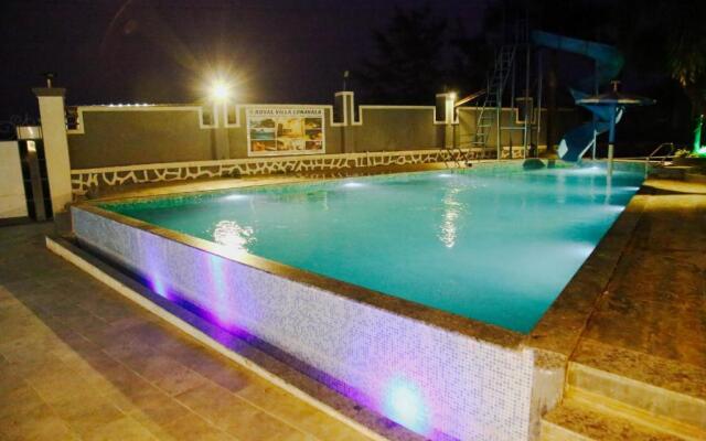 Royal Twin - 12BHK Luxury Villa by Royal Villa's Lonavla
