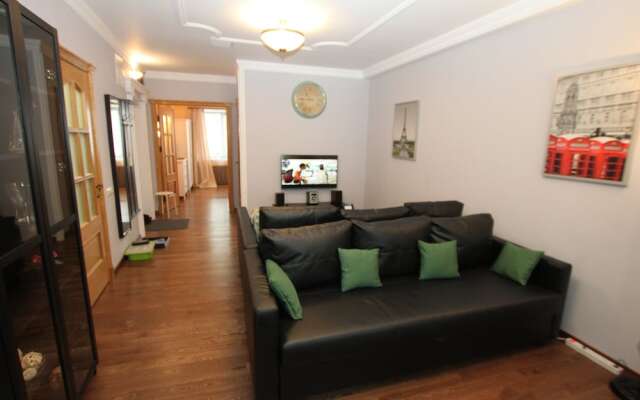 Апартаменты TVST на Лесной 35