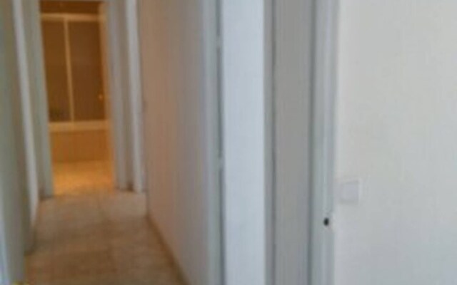 Amplio, Luminoso A 5 Min. Mezquita