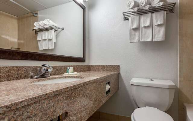 Quality Inn & Suites Vestal Binghamton near University