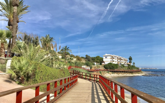 Apartment on the beachfront