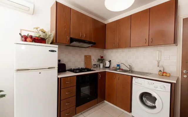 Laila's Comfortable City Apartment