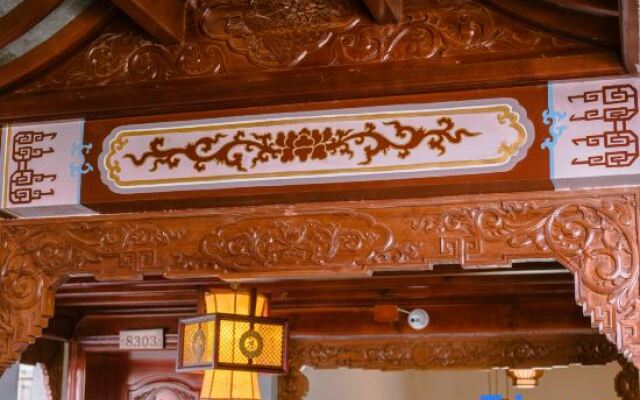 Li's Courtyard Inn