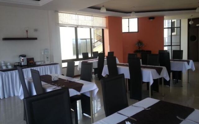 Adara Suites Apart Hotel