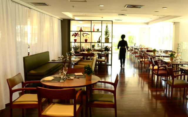 Mercure Salvador Rio Vermelho Hotel