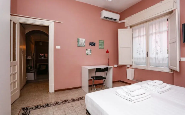 American Uni 2Br Lovely Apt