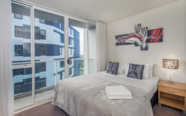 Crown on Cintra Lane Serviced Apartments