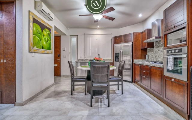 V399 108 in Puerto Vallarta