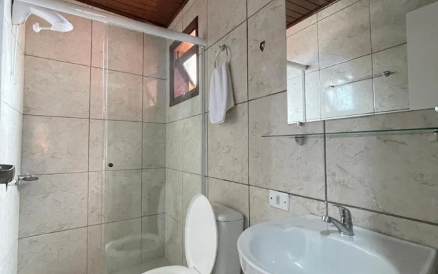 Mare Blu - Pousada Hostel