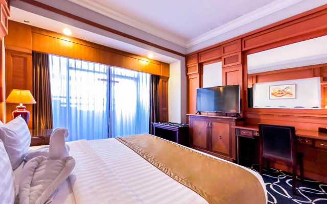 Planet Holiday Hotel & Residence