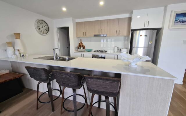 Modern 2 BR with Private Pool and Garden