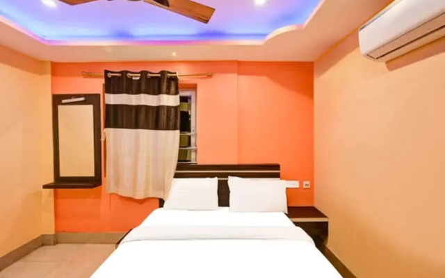 Goroomgo Sakya Inn Puri