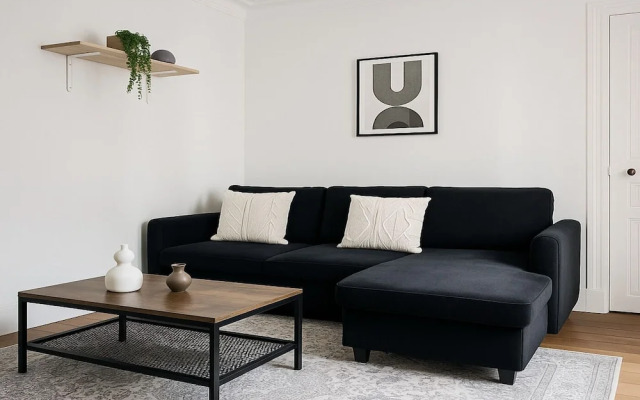 3 pieces pres du Pantheon