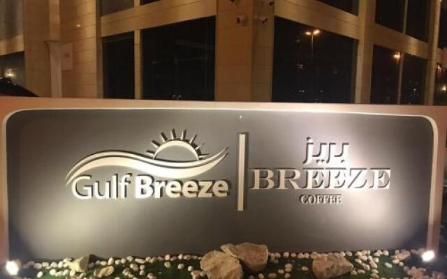 Gulf Breeze Hotel Apartments