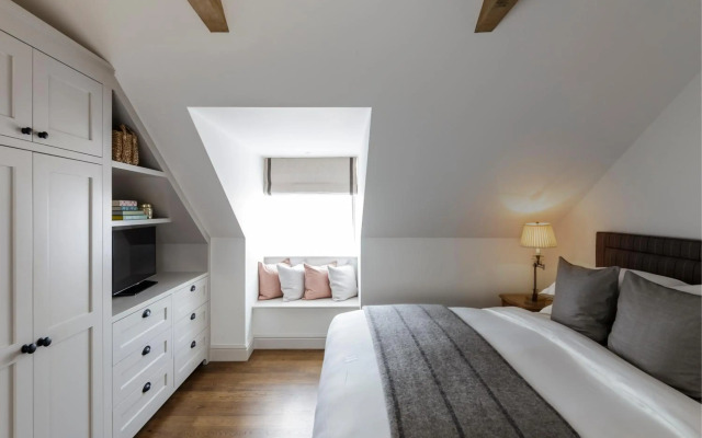 Hurley House Hotel