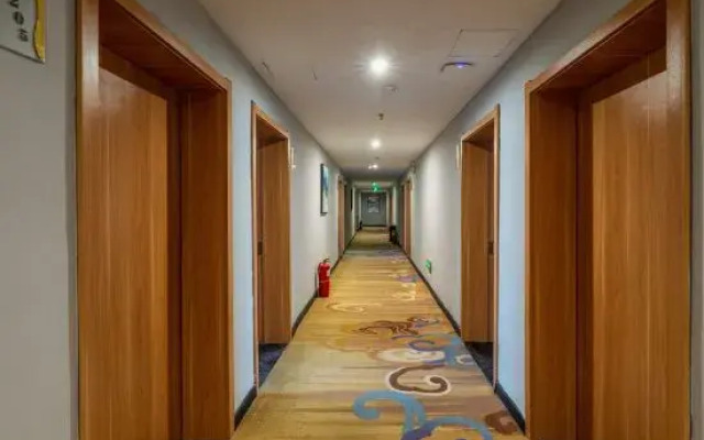 Zhumadian Hawaii Hot Spring Bath Hotel