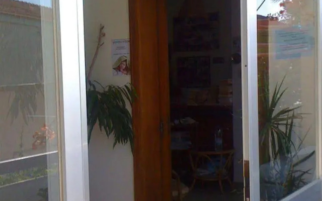 Neapolis Apartments