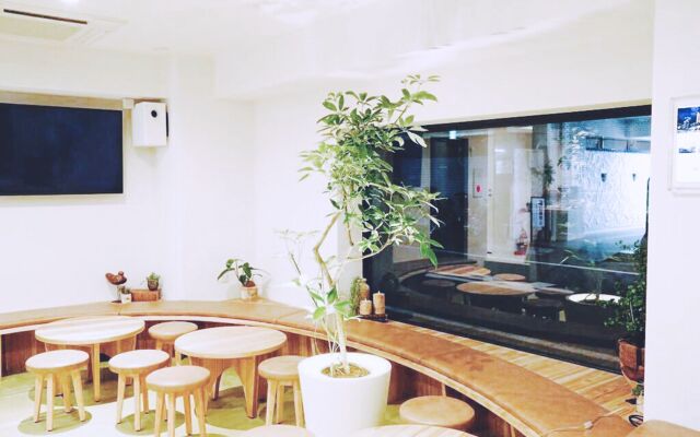 Planetyze Hostel