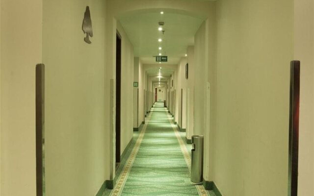 Green Tree Inn Shanghai Songjiang District Songdong Business Hotel