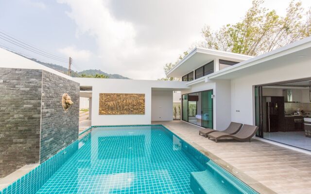 Skypool Villa