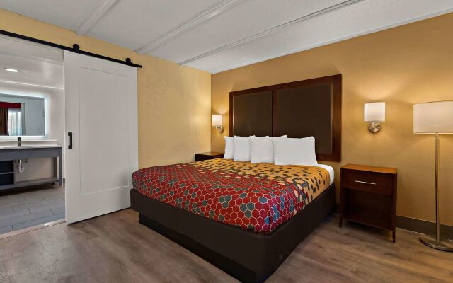 Kings House Motor Hotel