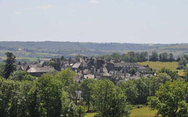 INTER-HOTEL Salers Le Gerfaut