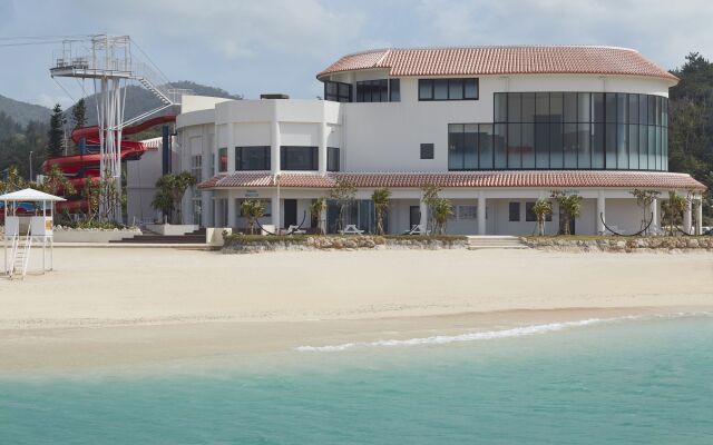 Sheraton Okinawa Sunmarina Resort