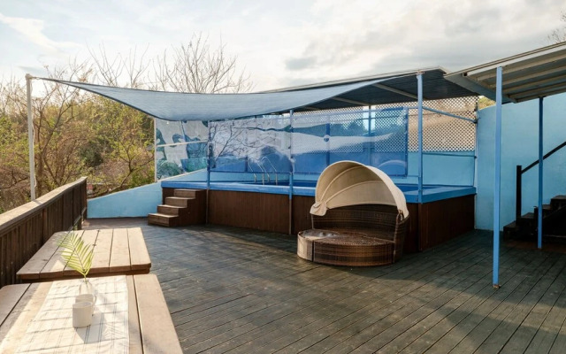 Yeonorang Park Pool Villa in Pohang