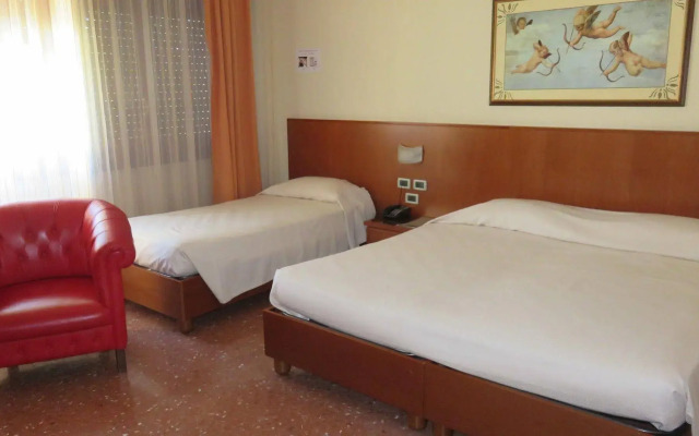 Hotel Oasi Dei Discepoli