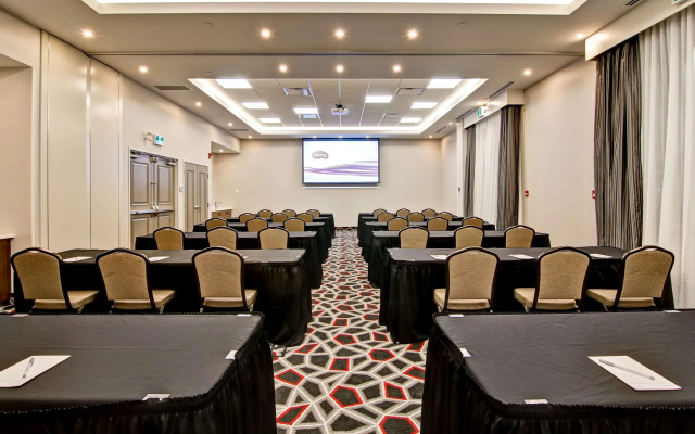 Holiday Inn Express & Suites Grande Prairie by IHG