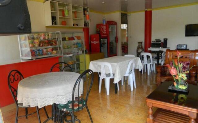 OYO 1048 Jomckayl Apartelle