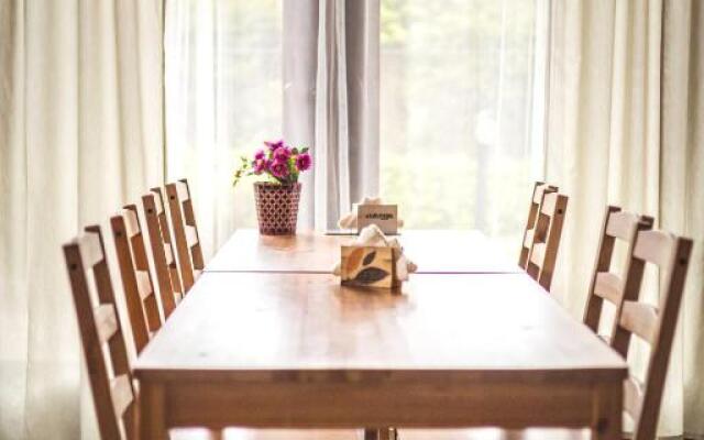 B&B 4.Couples & 4.Friends Hostel