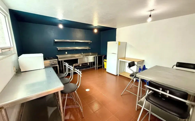 ROOMIES HOSTEL Reforma - La Diana