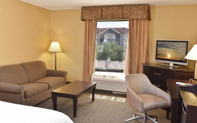 Hampton Inn & Suites Alexandria