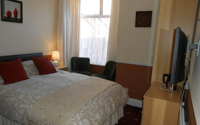 Shirley Heights Hotel