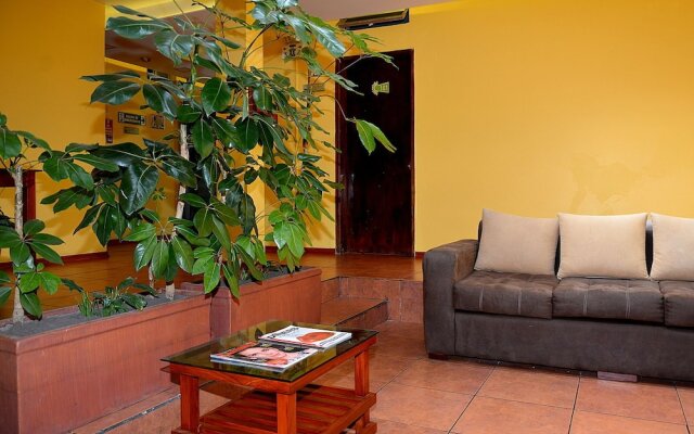 Hostal Terra 3 Base Aerea