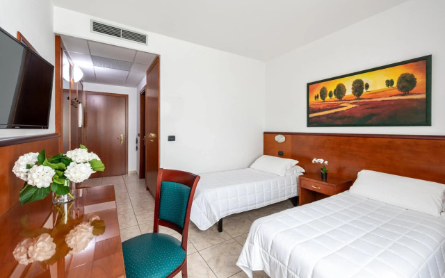 Rivoli Hotel