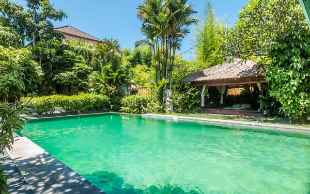 ZEN Rooms Umalas Klecung Villa
