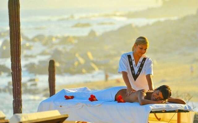 Best 2 BR Apartment in Cabo San Lucas