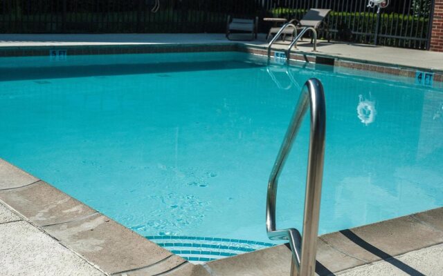 Homewood Suites by Hilton Lexington Fayette Mall