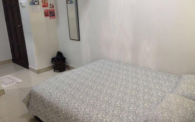 Ferringhi Heritage Budget Hotel