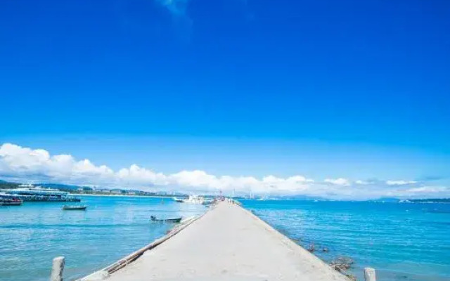 Nongzai Guesthouse (Sanya Wuzhizhou Island Houhai)