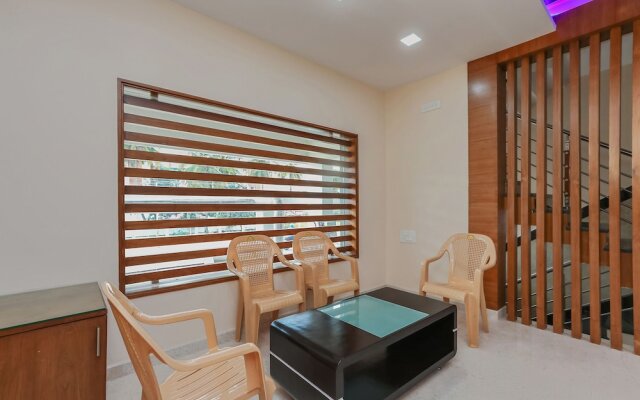 Oyo 24264 Monisha Residency