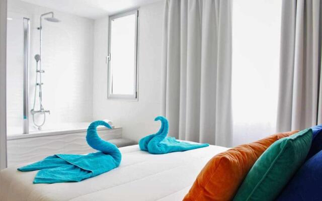 Ocean Garden Suite 12