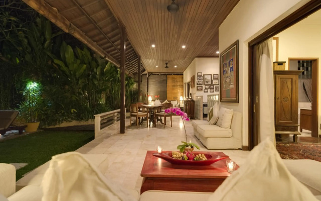 Villa Eight