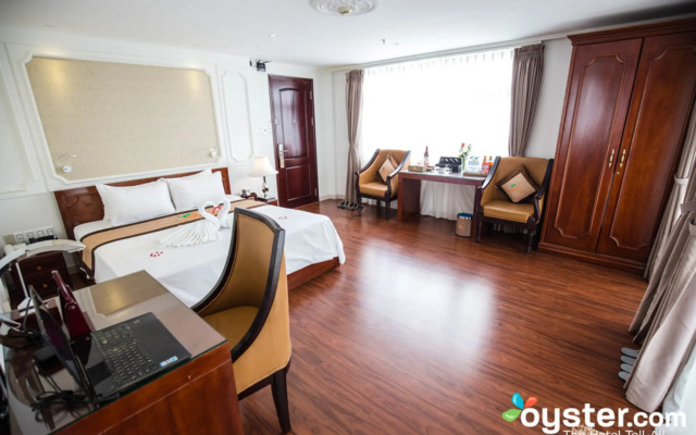 Orange Hotel
